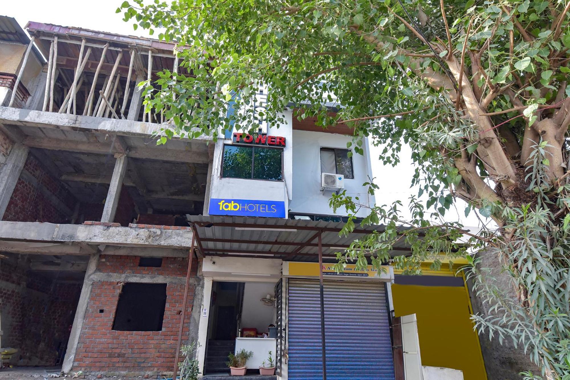 Fabexpress Nishesh Tower Hotel Ujjain Exterior foto